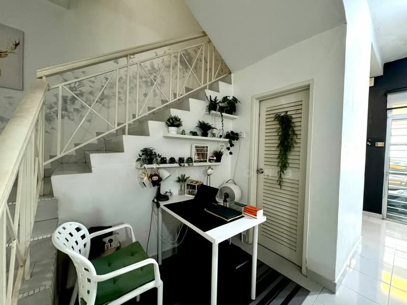 Rumah Teres 2 Tingkat untuk Dijual di Taman Pulai Indah (Johor Bahru) - Justin Kong - Study - PropertyGuru.com.my