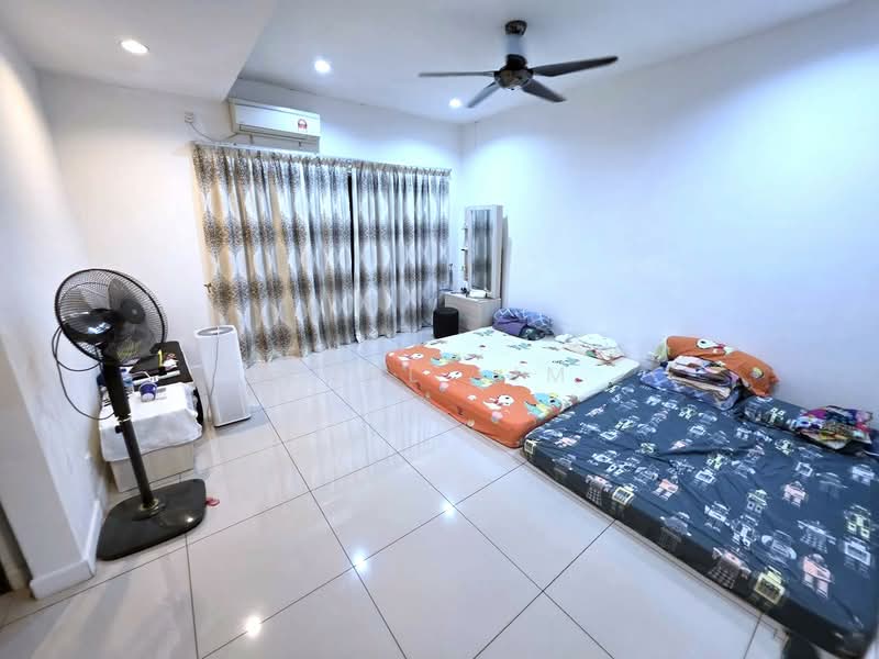 2-storey Terraced House for Sale in Taman Nusa Idaman (Iskandar Puteri (Nusajaya)) - Karl Lim - Bedroom - PropertyGuru.com.my