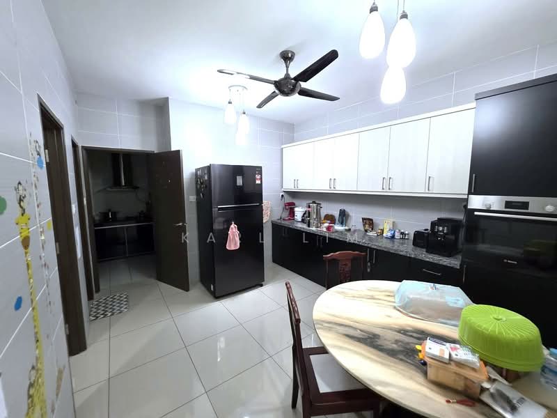 2-storey Terraced House for Sale in Taman Nusa Idaman (Iskandar Puteri (Nusajaya)) - Karl Lim - Kitchen - PropertyGuru.com.my