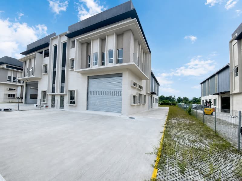 Kilang untuk Disewa di Saujana Rawang (Rawang) - Michael Siong - Exterior - PropertyGuru.com.my