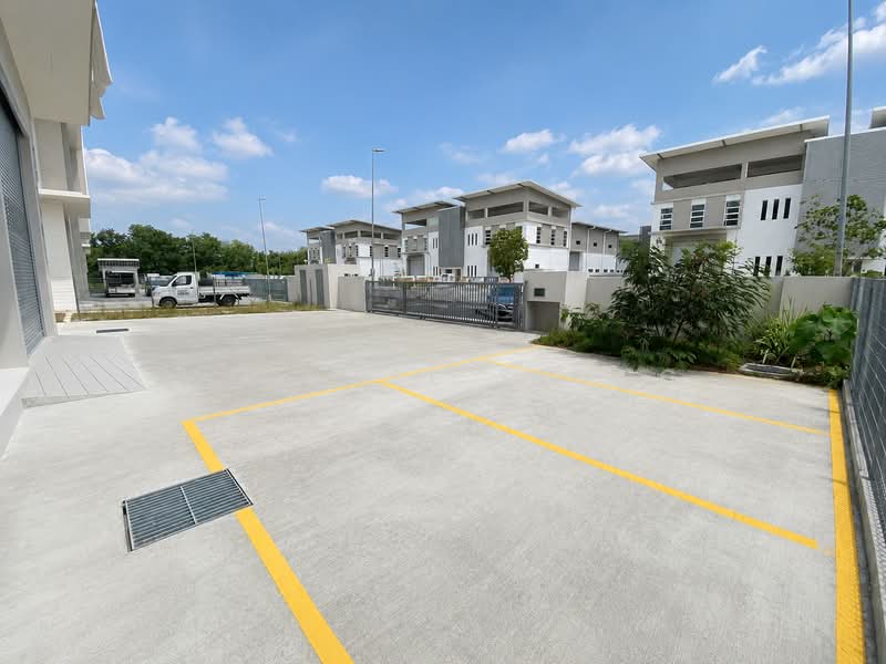 Kilang untuk Disewa di Saujana Rawang (Rawang) - Michael Siong - Exterior - PropertyGuru.com.my