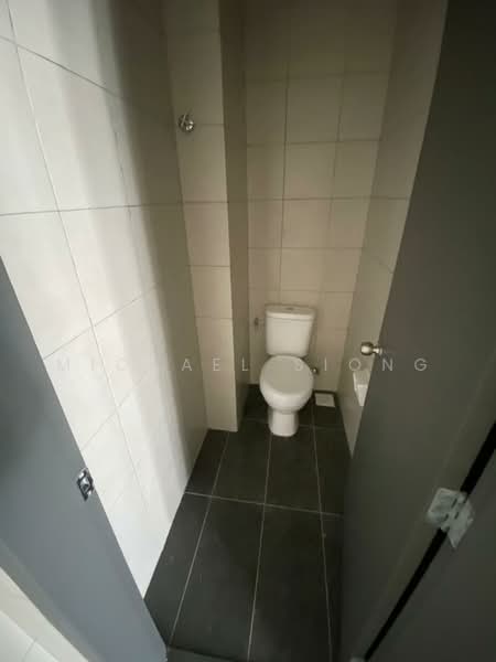 Kilang untuk Disewa di Saujana Rawang (Rawang) - Michael Siong - Bathroom - PropertyGuru.com.my