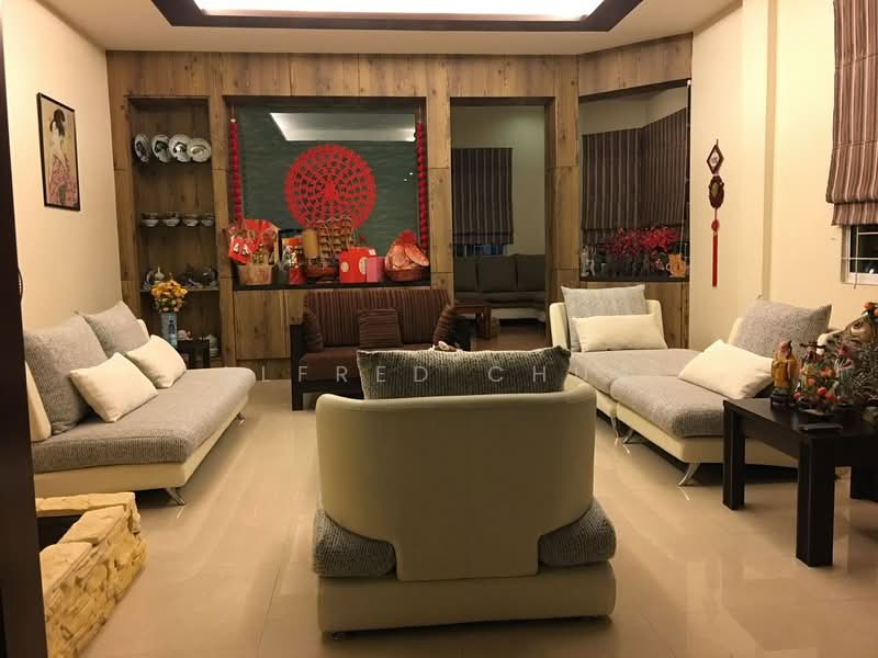 Rumah Banglo untuk Dijual di Sunny Hill (Kuching) - Alfred Chua - Living Room - PropertyGuru.com.my