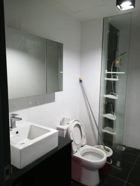 Service Residence for Rent at Menara Suria (V12) - Alice Kuon - Bathroom - PropertyGuru.com.my