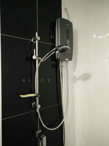 Service Residence for Rent at Menara Suria (V12) - Alice Kuon - Bathroom - PropertyGuru.com.my