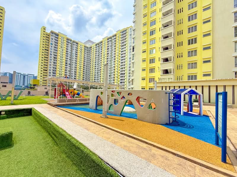Kondominium untuk Dijual di Platinum Lake PV 13 - Syahrim Naim - Exterior - PropertyGuru.com.my