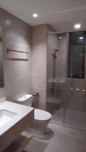 Pangsapuri untuk Dijual di R&F Princess Cove Phase 3-New Casa Suites - Eddy Tan - Bathroom - PropertyGuru.com.my