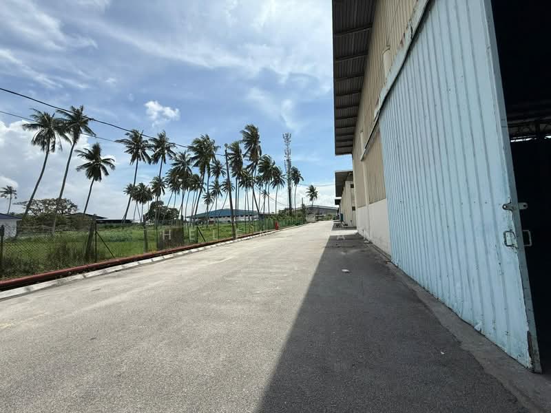 Factory for Sale in Kapar (Selangor) - Helen Wan - Exterior - PropertyGuru.com.my