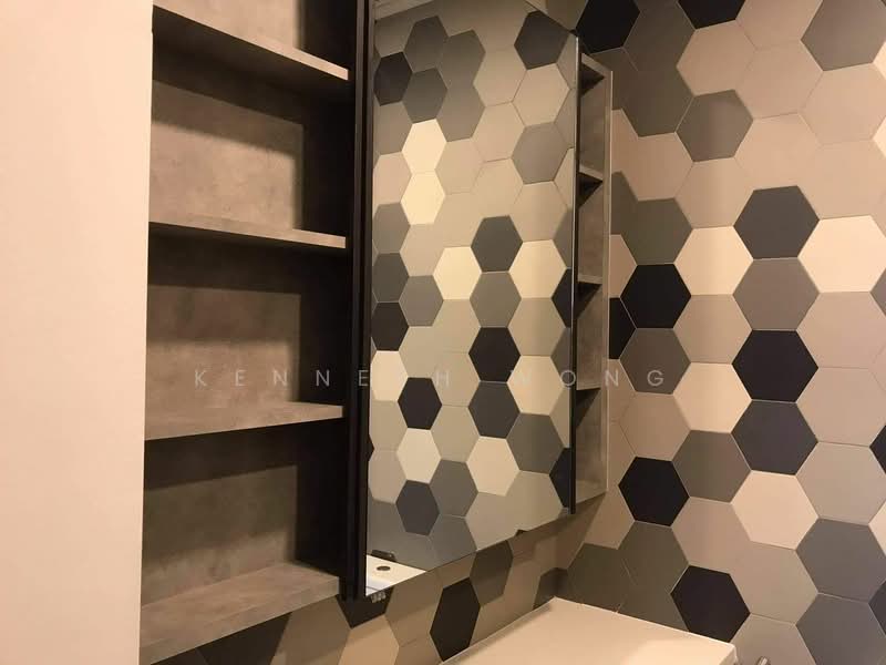 Servis Apartment untuk Disewa di Ceylonz Suites - Kenneth Wong - Bathroom - PropertyGuru.com.my