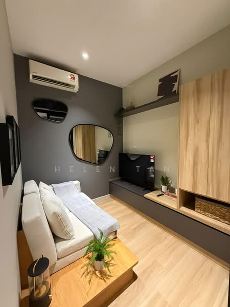 Servis Apartment untuk Dijual di Residential Suites @ HighPark - Helen Tan - Living Room - PropertyGuru.com.my