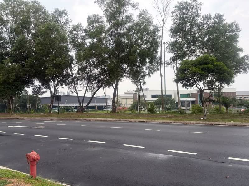 Shop for Rent in Shah Alam (Selangor) - Khairul Radzi Zainal - Exterior - PropertyGuru.com.my