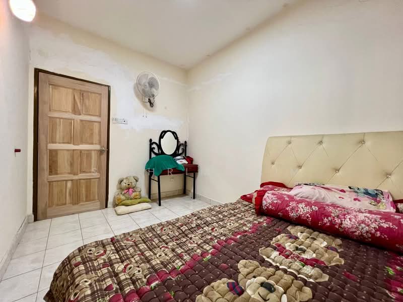 2-storey Terraced House for Sale in Hulu Langat (Selangor) - Syahrim Naim - Bedroom - PropertyGuru.com.my
