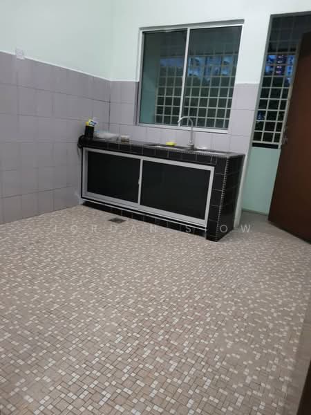 Pangsapuri untuk Dijual di Sri Endah Apartment - Jordan Siow - Kitchen - PropertyGuru.com.my