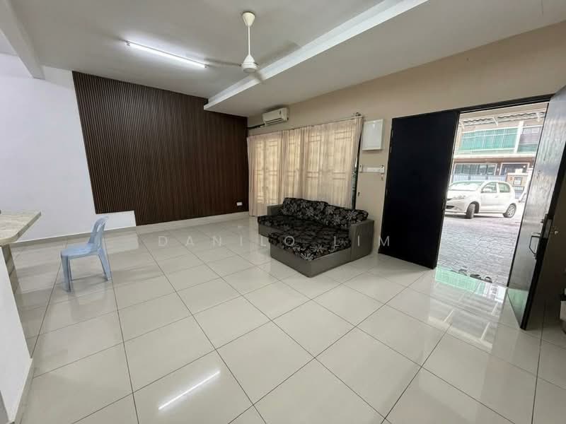 2-storey Terraced House for Rent in Bandar Damai Perdana (Cheras) - Danilo Lim - Living Room - PropertyGuru.com.my