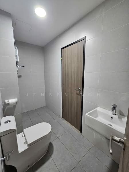 Servis Apartment untuk Disewa di TRELLIS RESIDENCES - Jensen Goh - Bathroom - PropertyGuru.com.my