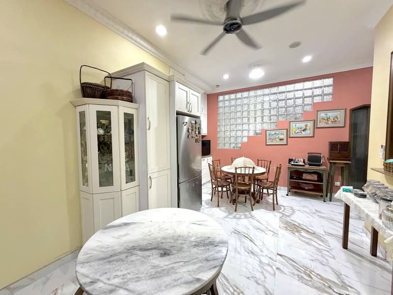 Bungalow for Sale in Seksyen 8 (Petaling Jaya) - Nana Cheah - PropertyGuru.com.my