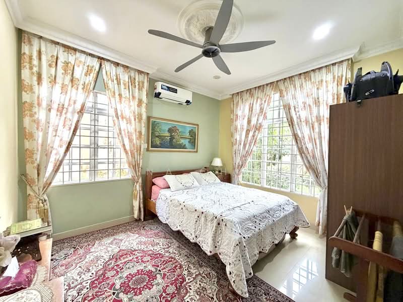 Bungalow for Sale in Seksyen 8 (Petaling Jaya) - Nana Cheah - PropertyGuru.com.my