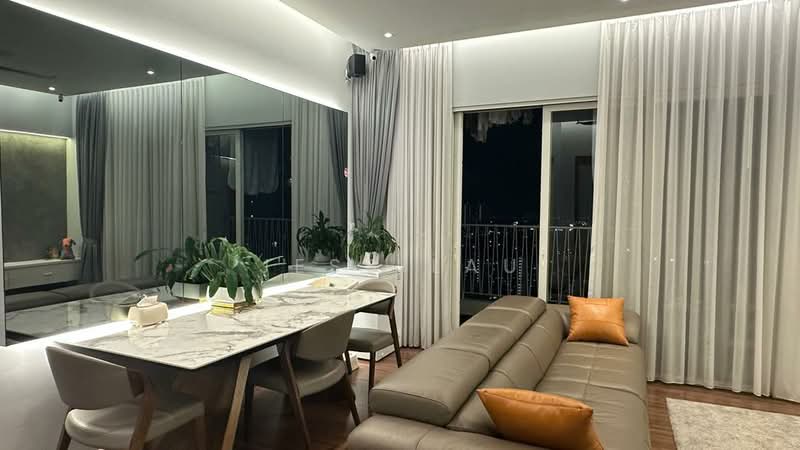 Servis Apartment untuk Dijual di UNA Serviced Apartment - Jess Lau - Living Room - PropertyGuru.com.my