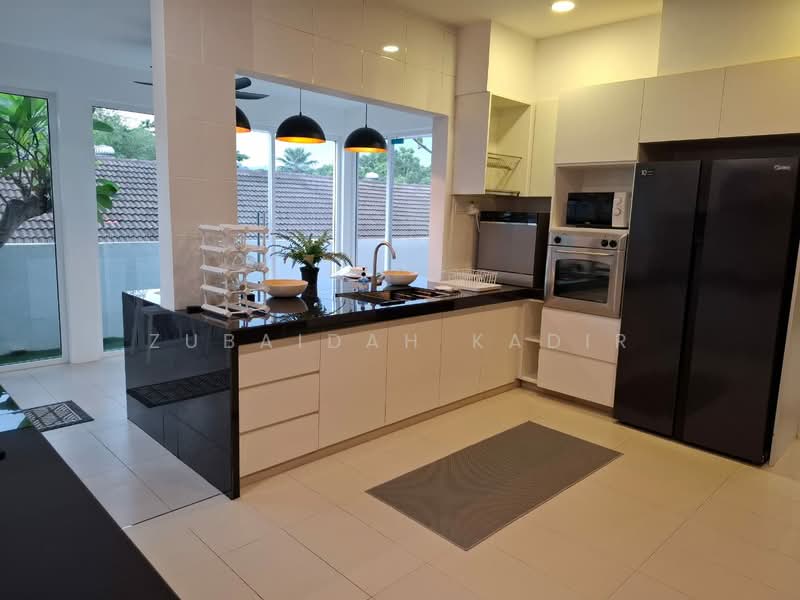 Rumah Banglo untuk Disewa di Ukay Heights (Ampang) - Zubaidah Kadir - Kitchen - PropertyGuru.com.my