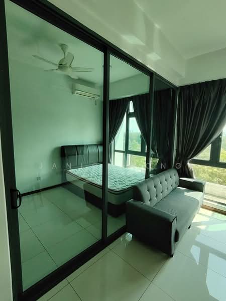 Servis Apartment untuk Disewa di Crescent Bay Suites (Teluk Bayu) - Janice Yong - Bedroom - PropertyGuru.com.my