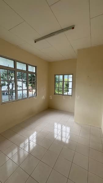 Rumah Teres 2 Tingkat untuk Dijual di Teluk Kumbar (Penang) - Lucas Lim - Interior - PropertyGuru.com.my