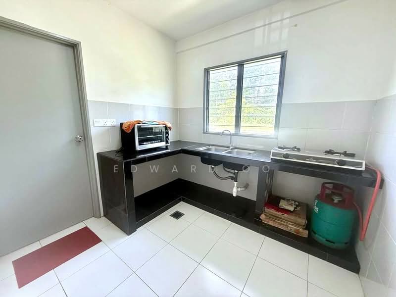 Rumah Bandar untuk Disewa di Bandar Indahpura (Kulai) - Edward Oo - Kitchen - PropertyGuru.com.my