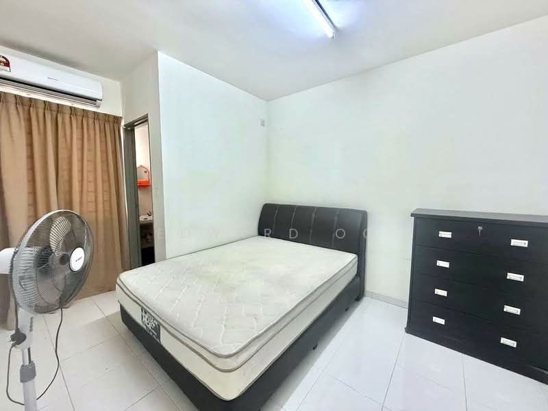 Rumah Bandar untuk Disewa di Bandar Indahpura (Kulai) - Edward Oo - Bedroom - PropertyGuru.com.my