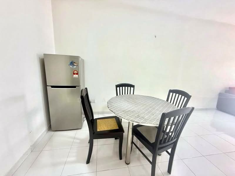 Rumah Bandar untuk Disewa di Bandar Indahpura (Kulai) - Edward Oo - Dining Room - PropertyGuru.com.my