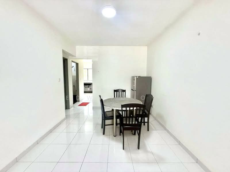 Rumah Bandar untuk Disewa di Bandar Indahpura (Kulai) - Edward Oo - Dining Room - PropertyGuru.com.my