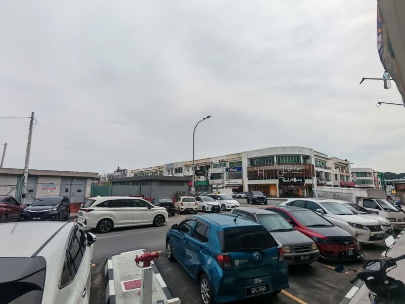 Shop for Sale in Bandar Bukit Tinggi 2 (Klang) - Anthony Ho - Exterior - PropertyGuru.com.my