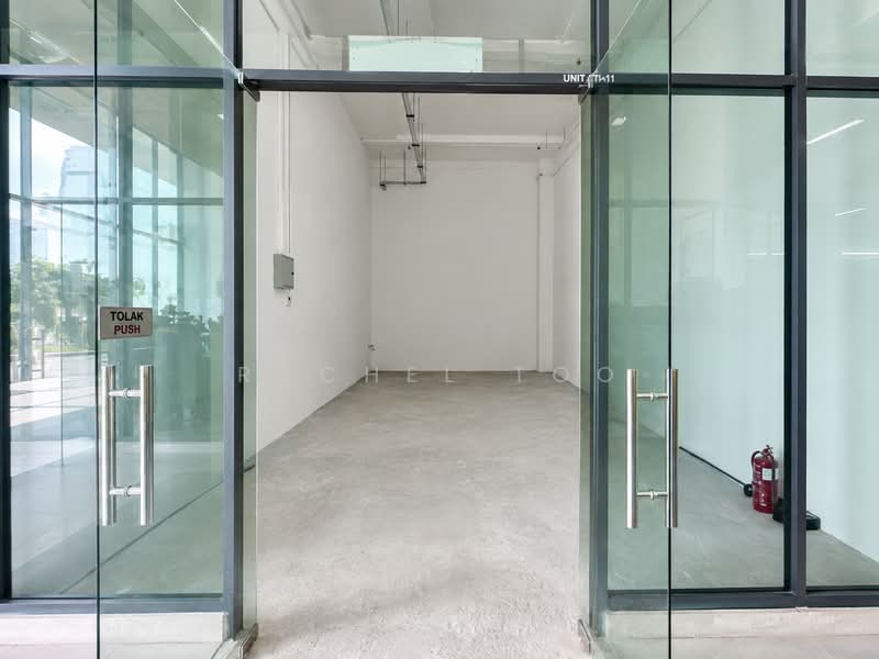 Shop for Rent in Usj 1 (Subang Jaya) - Rachel Too - Entrance - PropertyGuru.com.my