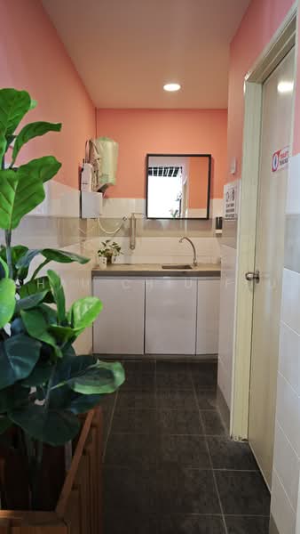 Shop / Office for Rent in Semenyih (Selangor) - Chau Chiu Fuu - Bathroom - PropertyGuru.com.my