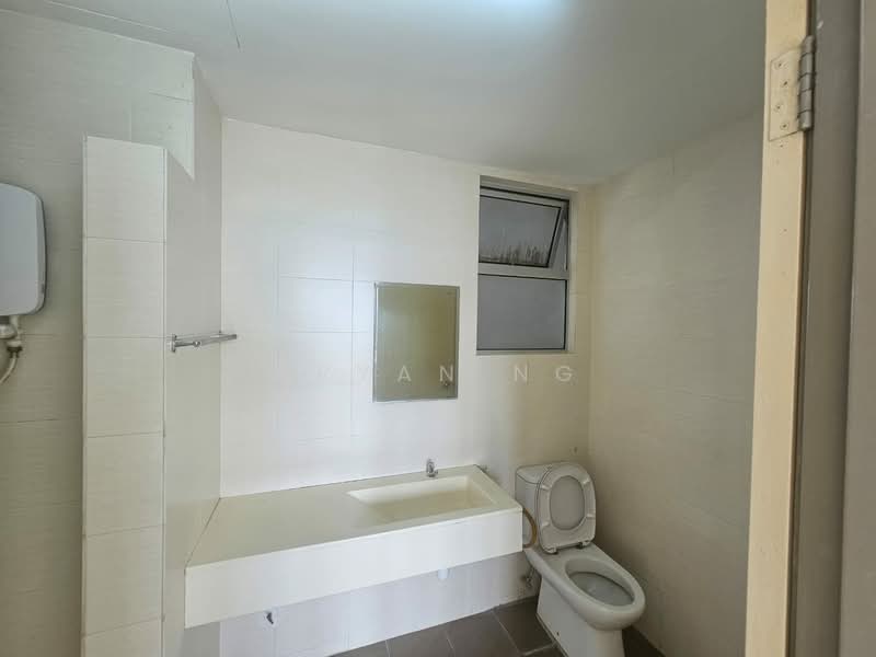 Service Residence for Sale at Platinum Lake PV 21 - Bryan Ng - Bathroom - PropertyGuru.com.my