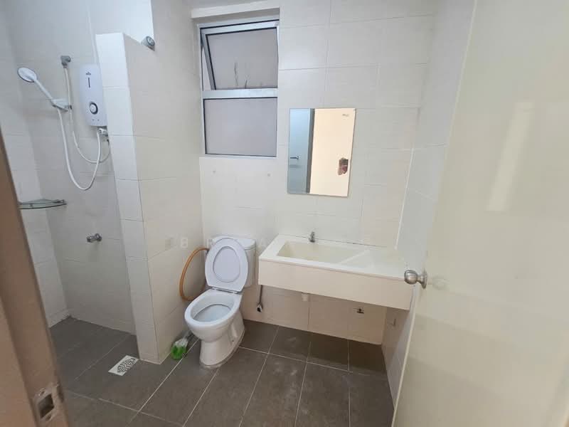 Service Residence for Sale at Platinum Lake PV 21 - Bryan Ng - Bathroom - PropertyGuru.com.my