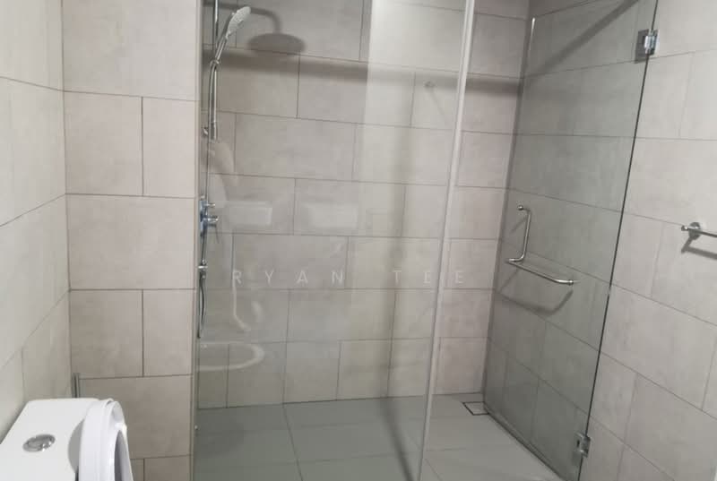 Kondominium untuk Disewa di South Brooks - Ryan Tee - Bathroom - PropertyGuru.com.my