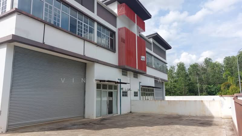 Kilang Berkembar untuk Dijual di Nilai (Negeri Sembilan) - Vincent Tan - Exterior - PropertyGuru.com.my