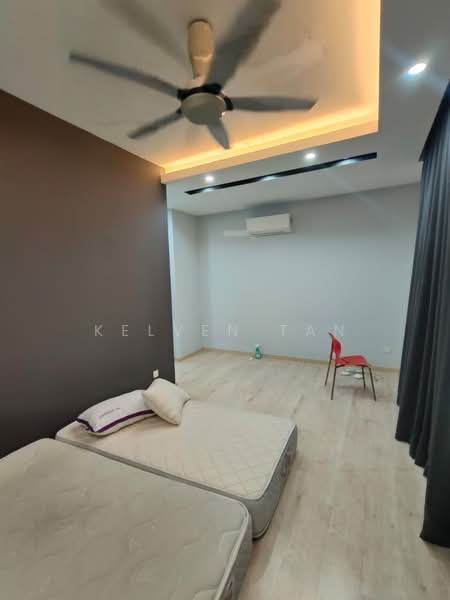 Kondominium untuk Disewa di The Henge - Kelven Tan - Bedroom - PropertyGuru.com.my