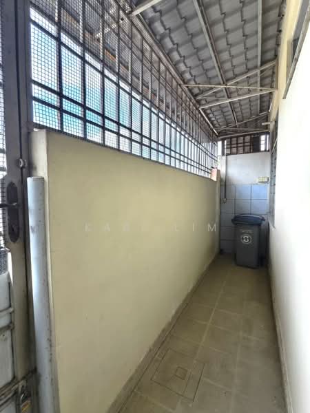Rumah Teres 1 Tingkat untuk Dijual di Taman Bukit Rinting (Masai) - Karl Lim - Exterior - PropertyGuru.com.my