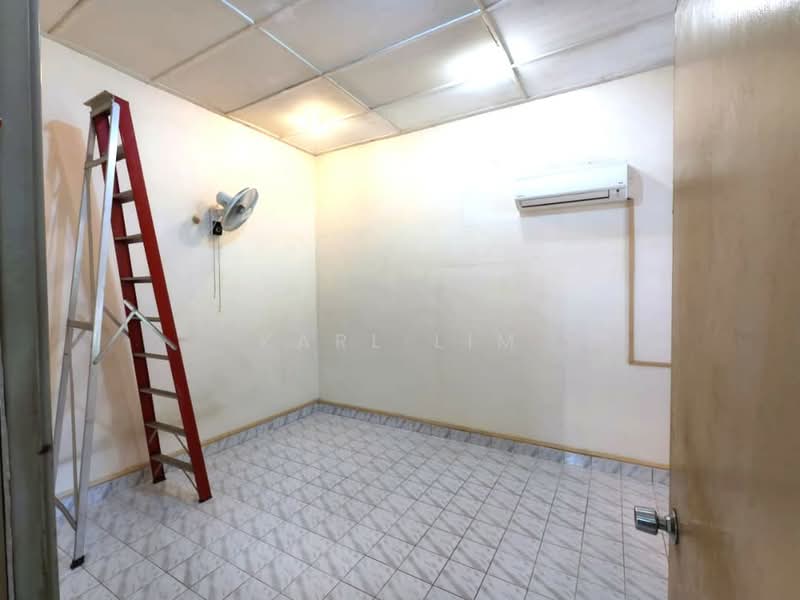 Rumah Teres 1 Tingkat untuk Dijual di Taman Bukit Rinting (Masai) - Karl Lim - Interior - PropertyGuru.com.my