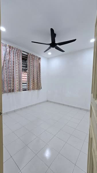 Rumah Teres 1.5 Tingkat untuk Dijual di Taman Pelangi Indah (Ulu Tiram) - Pauline Ng - Interior - PropertyGuru.com.my