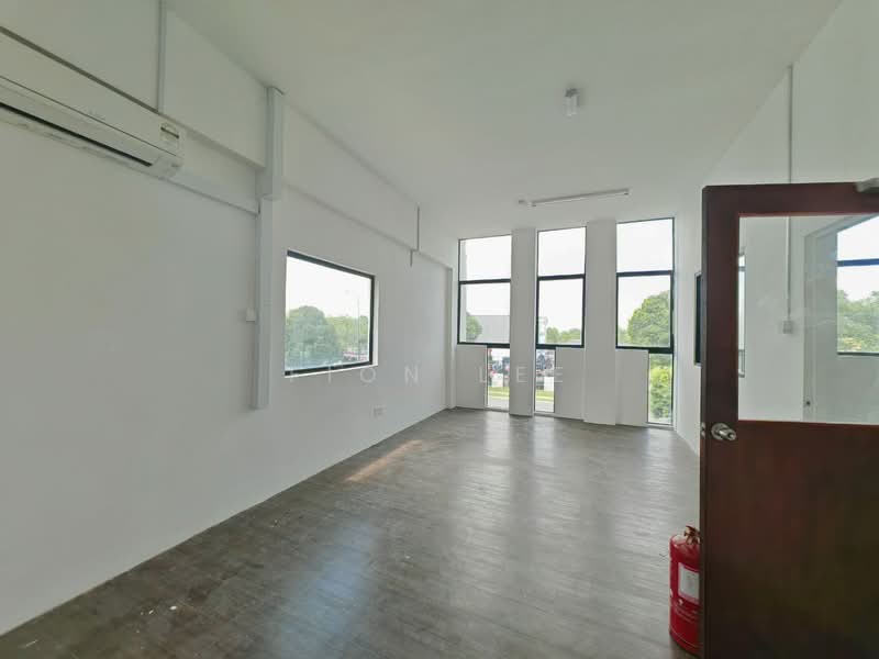 Semi-D Factory for Rent in Taman Dato Onn (Johor Bahru) - Fion Lee - Interior - PropertyGuru.com.my