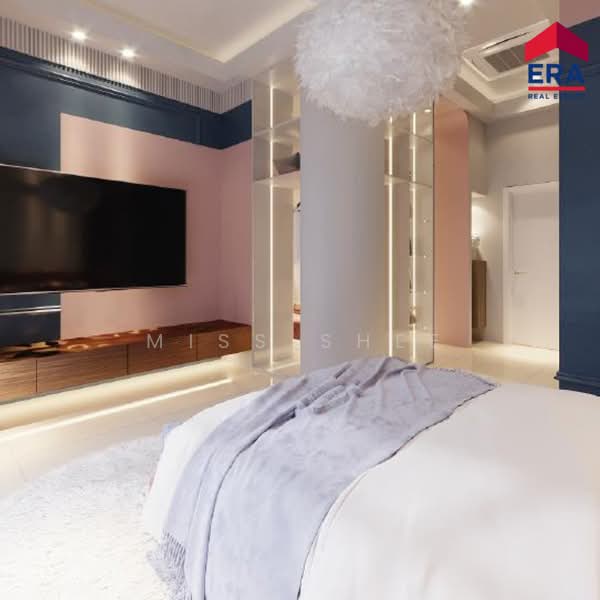 Rumah Teres untuk Dijual di Taman Pulai Bestari (Skudai) - Miss Shee - Bedroom - PropertyGuru.com.my