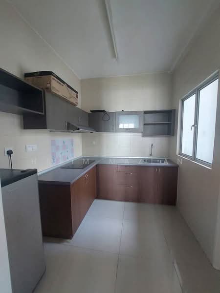 Servis Apartment untuk Dijual di The Arc - Halim Mazlan - Kitchen - PropertyGuru.com.my