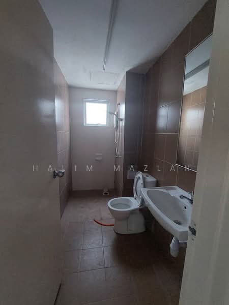 Servis Apartment untuk Dijual di The Arc - Halim Mazlan - Bathroom - PropertyGuru.com.my