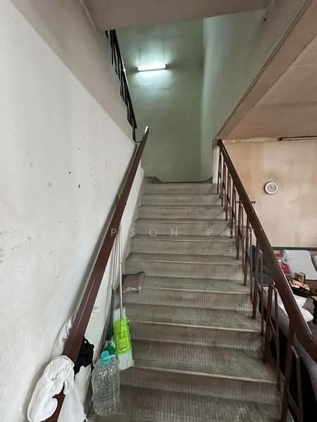 Rumah Teres 2 Tingkat untuk Dijual di Taman Pelangi (Johor Bahru) - Simpson Poh - Corridor - PropertyGuru.com.my