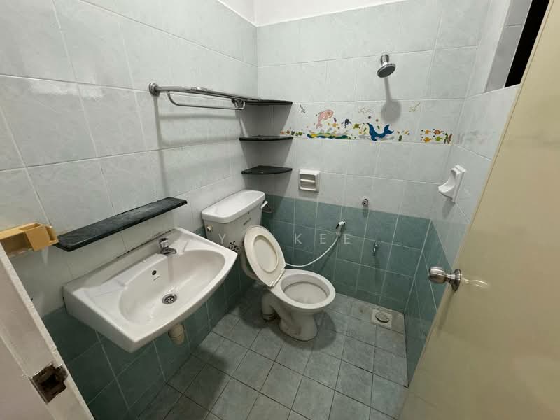 Rumah Teres 2 Tingkat untuk Disewa di Iskandar Puteri (Nusajaya) (Johor) - Kym Kee - Bathroom - PropertyGuru.com.my