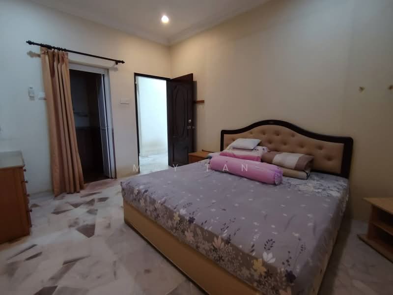Rumah Teres 1 Tingkat untuk Dijual di Taman Gunung Lambak (Kluang) - May Tan - PropertyGuru.com.my