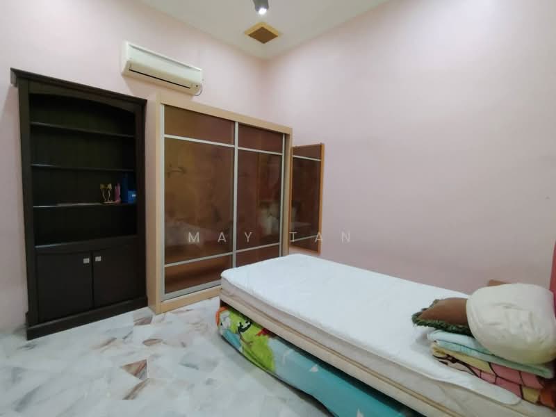 Rumah Teres 1 Tingkat untuk Dijual di Taman Gunung Lambak (Kluang) - May Tan - PropertyGuru.com.my