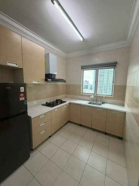 Pangsapuri untuk Disewa di Subang Avenue - Daniel Tong - Kitchen - PropertyGuru.com.my