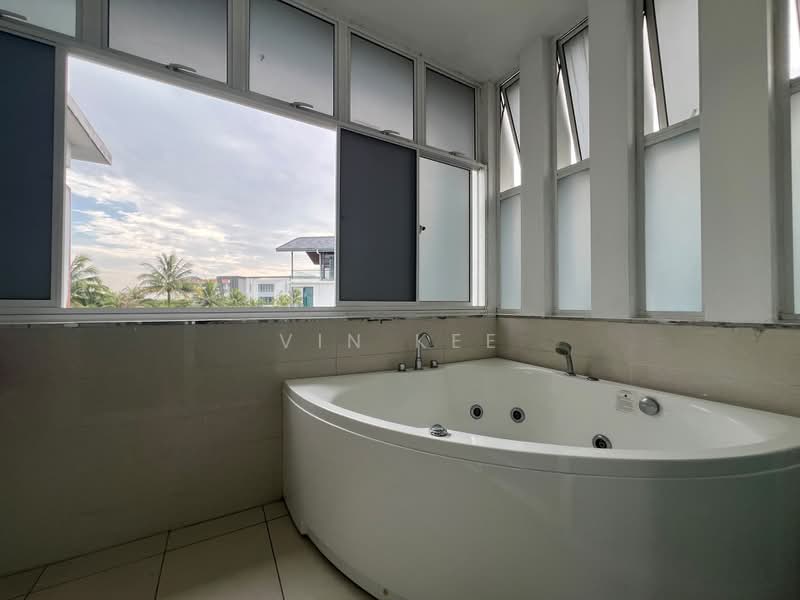 Bungalow for Sale in Senibong (Permas Jaya) - VIN Kee - PropertyGuru.com.my